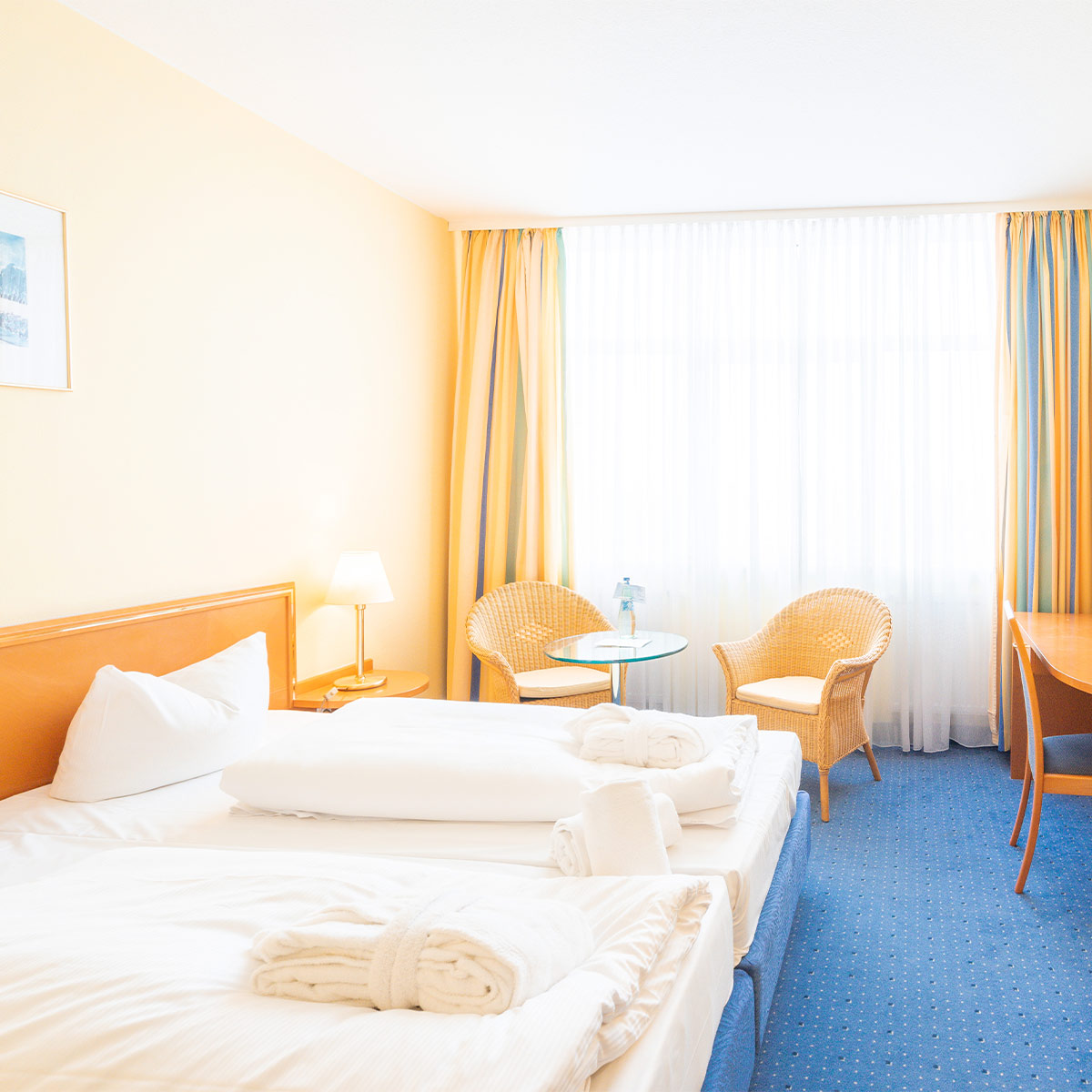 Im Arkona Strandhotel können Sie sich im Doppelzimmer Erdgeschoss auf geräumige 25 qm freuen.